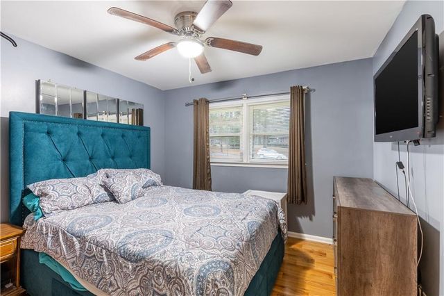 974 Laurelmont SW Drive, Atlanta, GA 30311