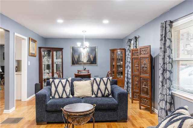 974 Laurelmont SW Drive, Atlanta, GA 30311