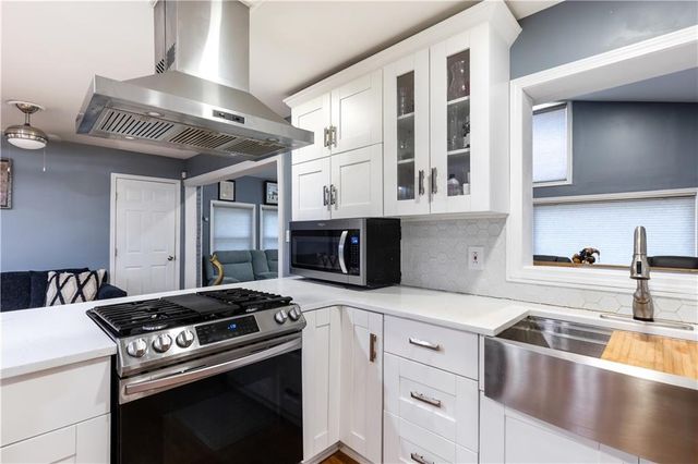 974 Laurelmont SW Drive, Atlanta, GA 30311