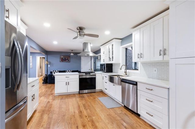 974 Laurelmont SW Drive, Atlanta, GA 30311