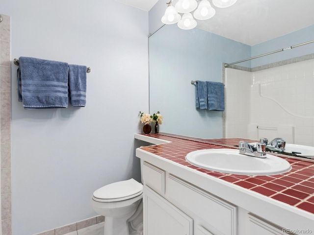 2885 W Long Circle B, Littleton, CO 80120