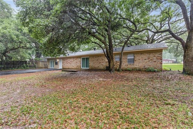 5818 Innsbruck Drive, Mobile, AL 36608