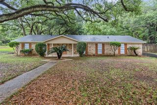 5818 Innsbruck Drive, Mobile, AL 36608