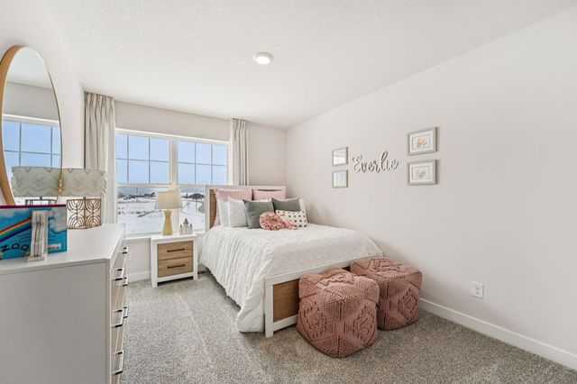 1908 Highview Terrace, Shakopee, MN 55379