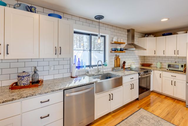 22 Deacon Willey Road, Campton, NH 03223