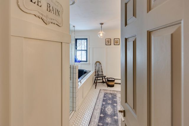 22 Deacon Willey Road, Campton, NH 03223