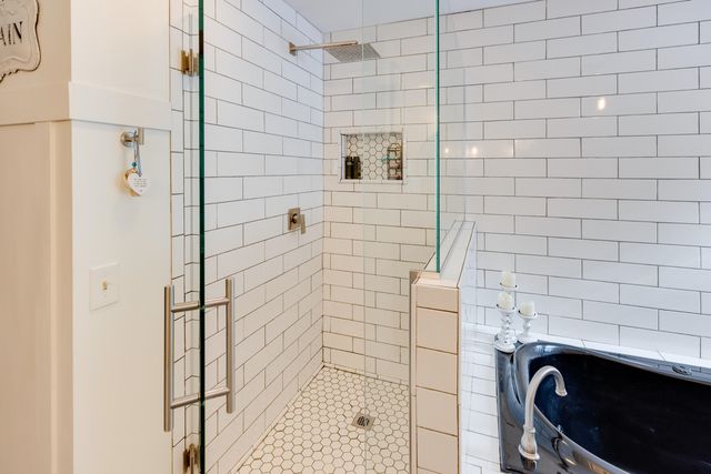 22 Deacon Willey Road, Campton, NH 03223