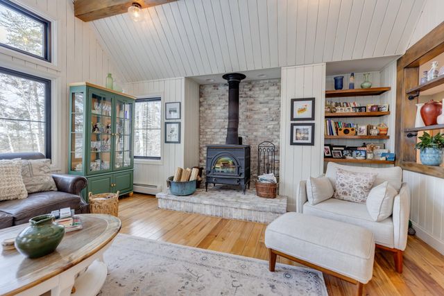 22 Deacon Willey Road, Campton, NH 03223