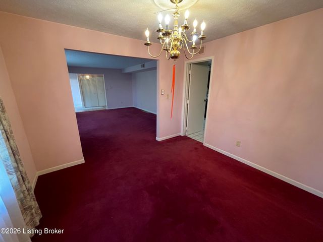1022 Greenbriar Rd, Lawrenceburg, KY 40342