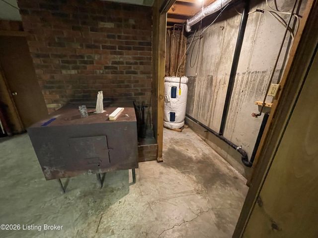 1022 Greenbriar Rd, Lawrenceburg, KY 40342