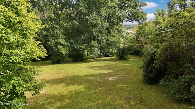 1022 Greenbriar Rd, Lawrenceburg, KY 40342