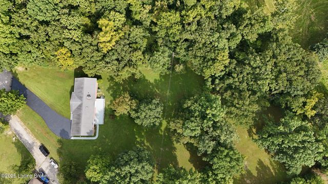 1022 Greenbriar Rd, Lawrenceburg, KY 40342