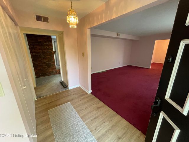 1022 Greenbriar Rd, Lawrenceburg, KY 40342