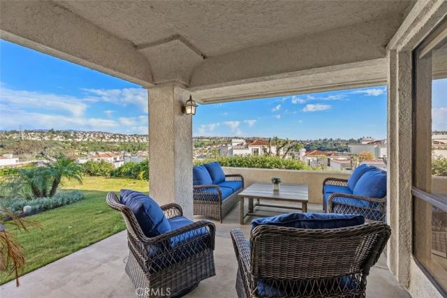 22522 Campos, Mission Viejo, CA 92692