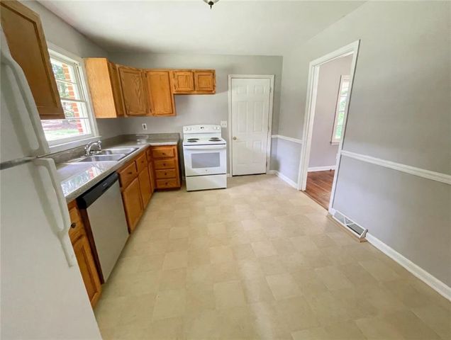 69 Rooney Road SW, Rome, GA 30165