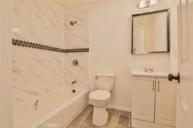 1693 E 110th, Los Angeles, CA 90059