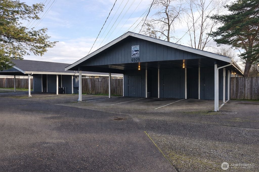 6905 6909 S Madison, Tacoma, WA 98409