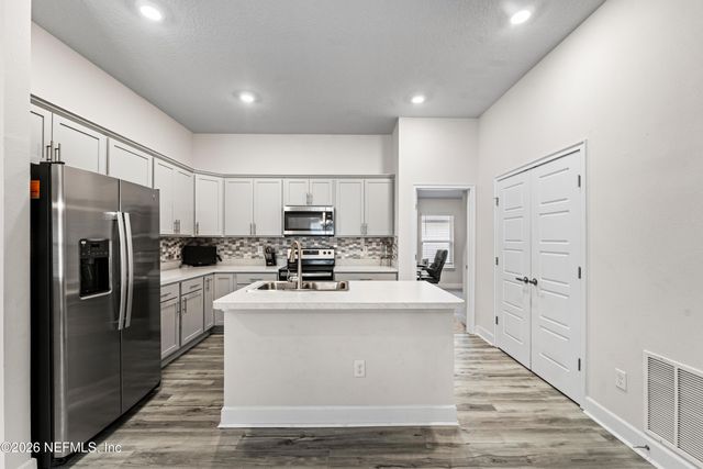 5848 GILCHRIST OAKS Court, Jacksonville, FL 32219