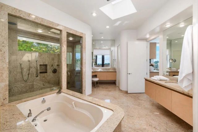 3310 Caminito Daniella, Del Mar, CA 92014