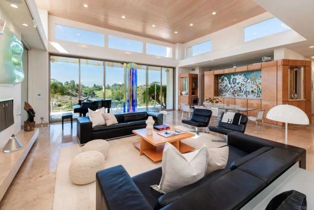 3310 Caminito Daniella, Del Mar, CA 92014