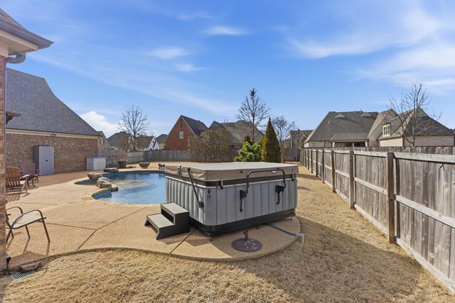 1301 CONSER ST, Collierville, TN 38017