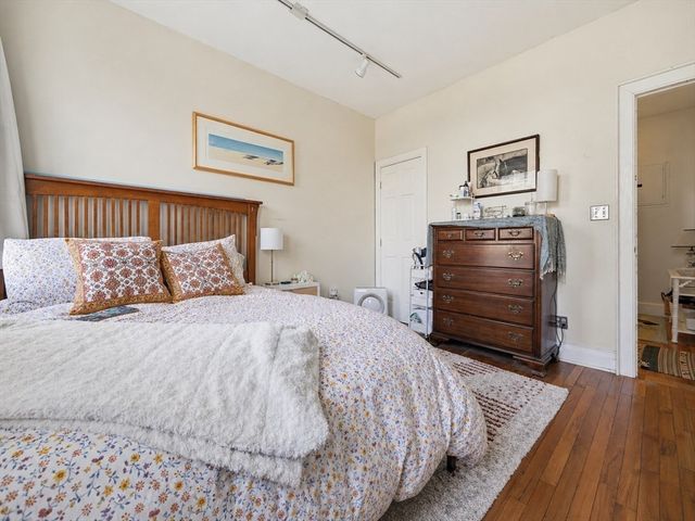 311 Allston St 6, Boston, MA 02135