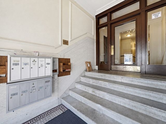 311 Allston St 6, Boston, MA 02135