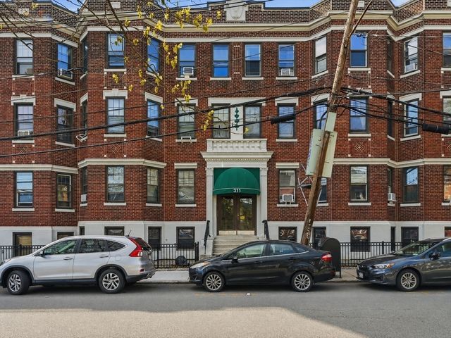 311 Allston St 6, Boston, MA 02135