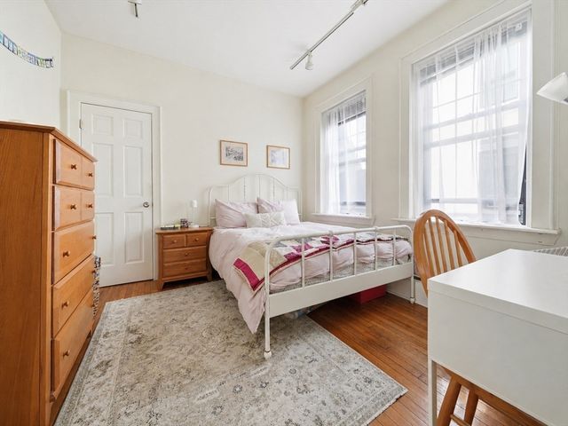 311 Allston St 6, Boston, MA 02135