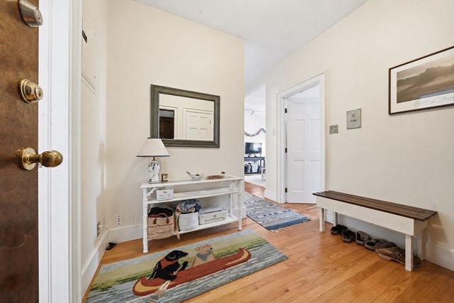 311 Allston St 6, Boston, MA 02135