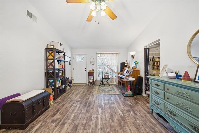 2725 GLENVIEW DRIVE, Land O Lakes, FL 34639