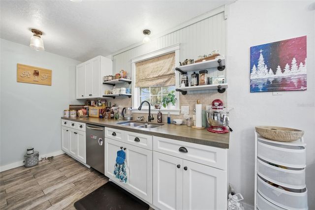 2725 GLENVIEW DRIVE, Land O Lakes, FL 34639