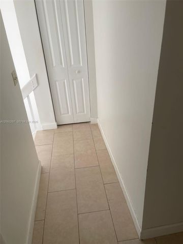 13539 SW 62nd St 131, Miami, FL 33183