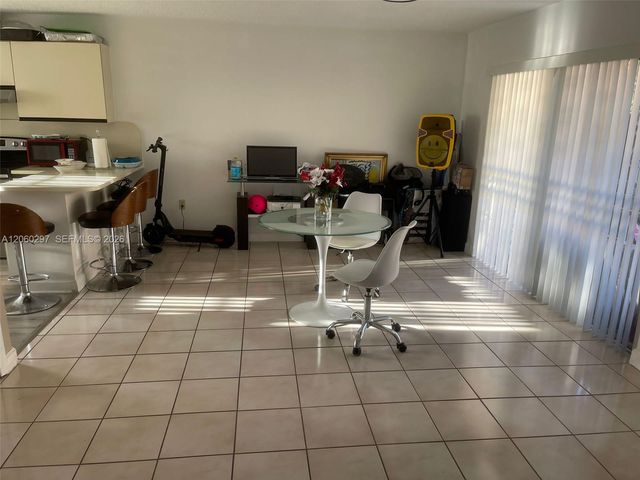 13539 SW 62nd St 131, Miami, FL 33183