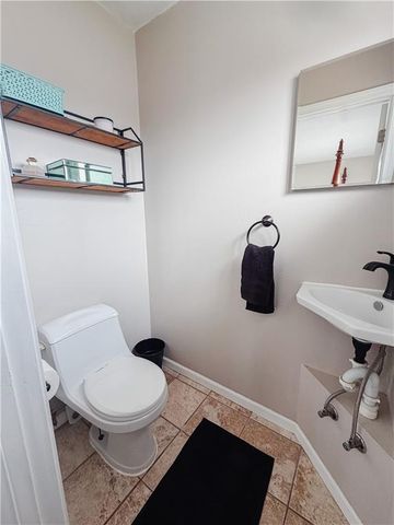 8308 N Troost Avenue, Kansas City, MO 64155