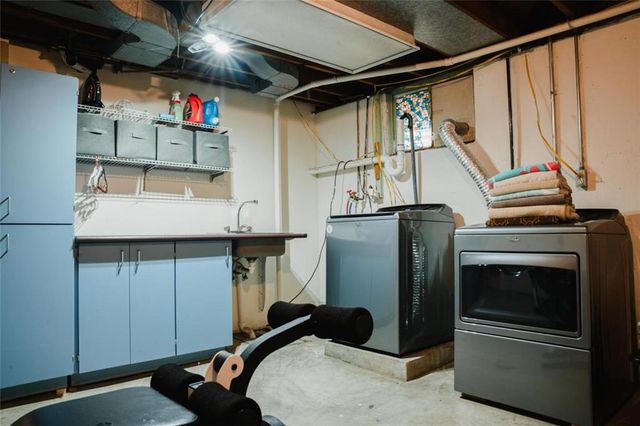 8308 N Troost Avenue, Kansas City, MO 64155