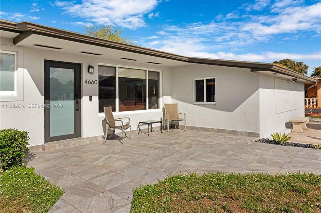 4660 W 9th Ave, Hialeah, FL 33012