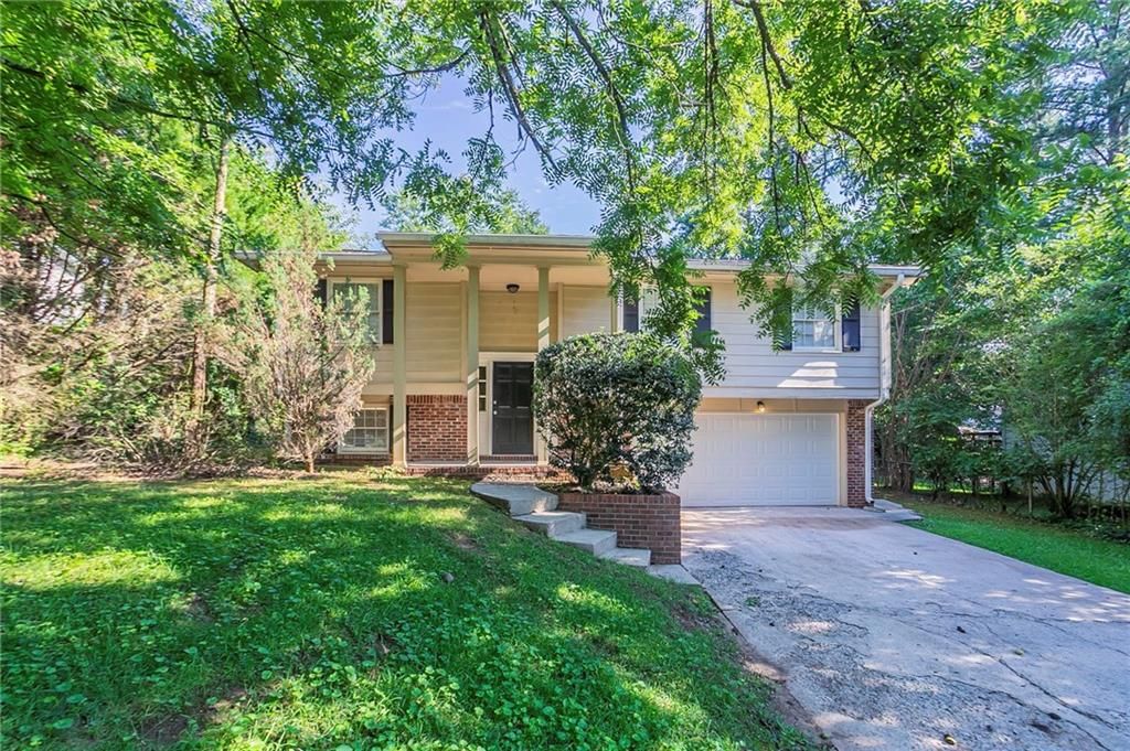 2539 Sparta Drive, Morrow, GA 30260