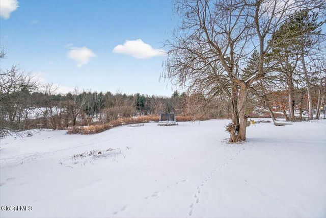 3921 Route 20, Schodack, NY 12123