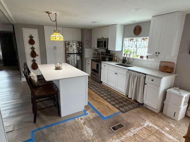 5300 SW 23rd Avenue, Dania Beach, FL 33312