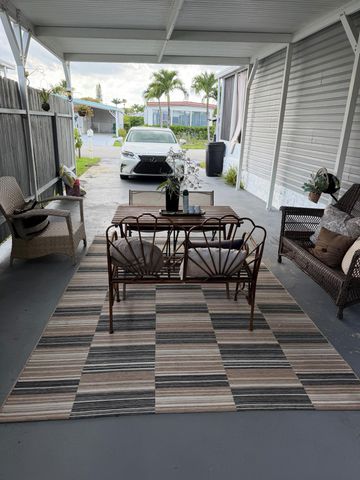 5300 SW 23rd Avenue, Dania Beach, FL 33312