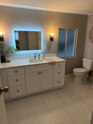 5300 SW 23rd Avenue, Dania Beach, FL 33312