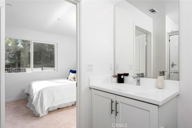 1106 Santo Antonio Drive, Colton, CA 92324