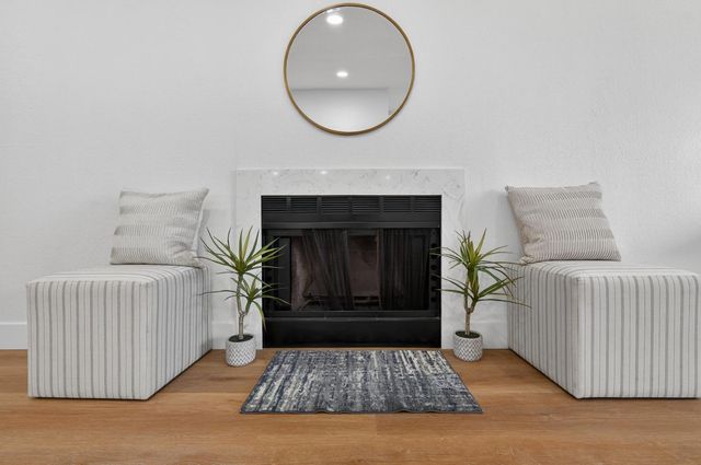 7717 VALLEY WOOD Dr, Sacramento, CA 95828