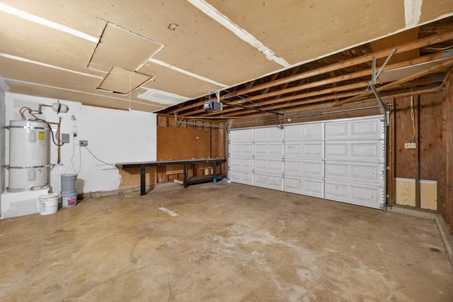 7717 VALLEY WOOD Dr, Sacramento, CA 95828