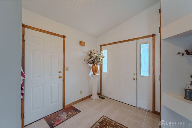 526 W Hoewisher Road, Sidney, OH 45365