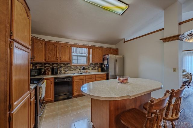 526 W Hoewisher Road, Sidney, OH 45365