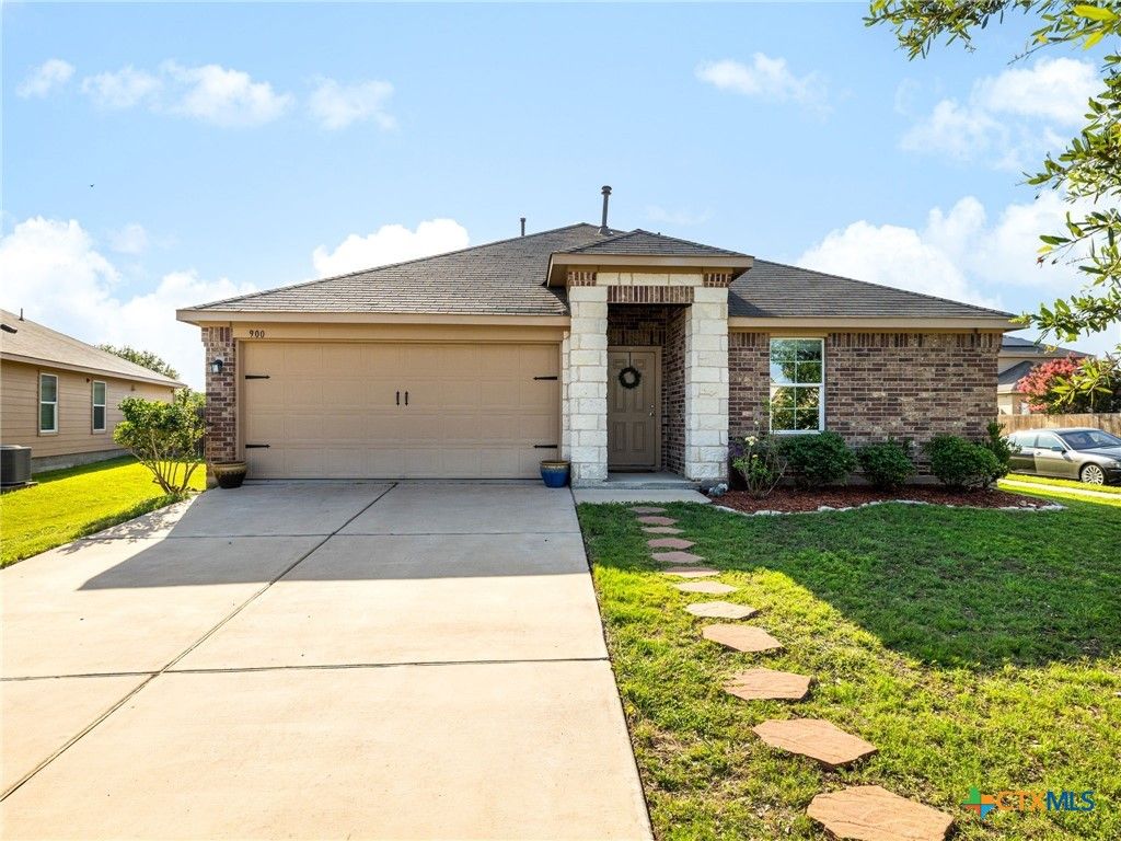 900 Hatton Hill Lane, Austin, TX 78725