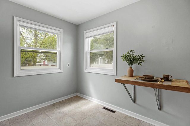 2830 Hoard Street, Madison, WI 53704