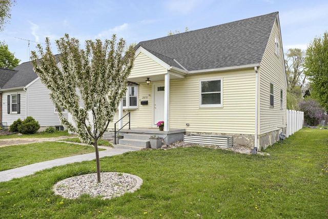 2830 Hoard Street, Madison, WI 53704